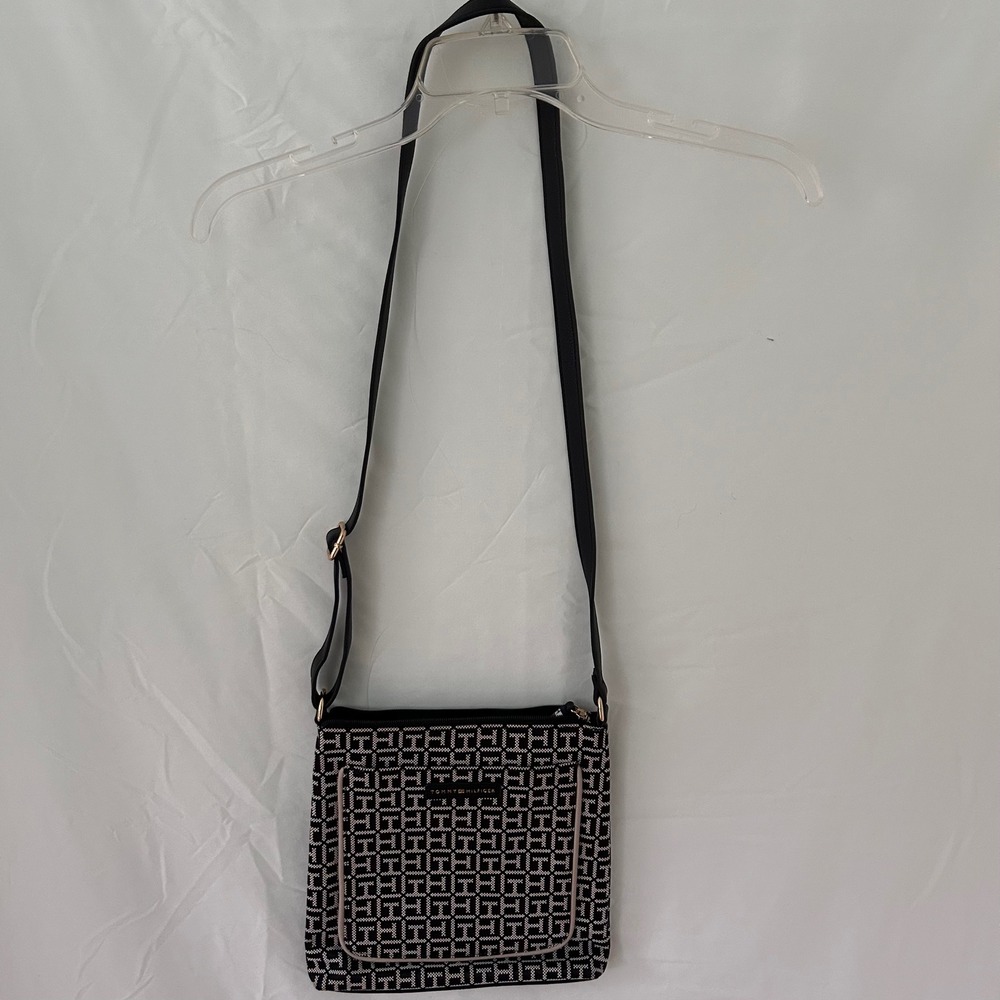 Tommy Hilfiger Crossbody Bag Purse Black Monogram Logo‎ Print Adjustable Strap